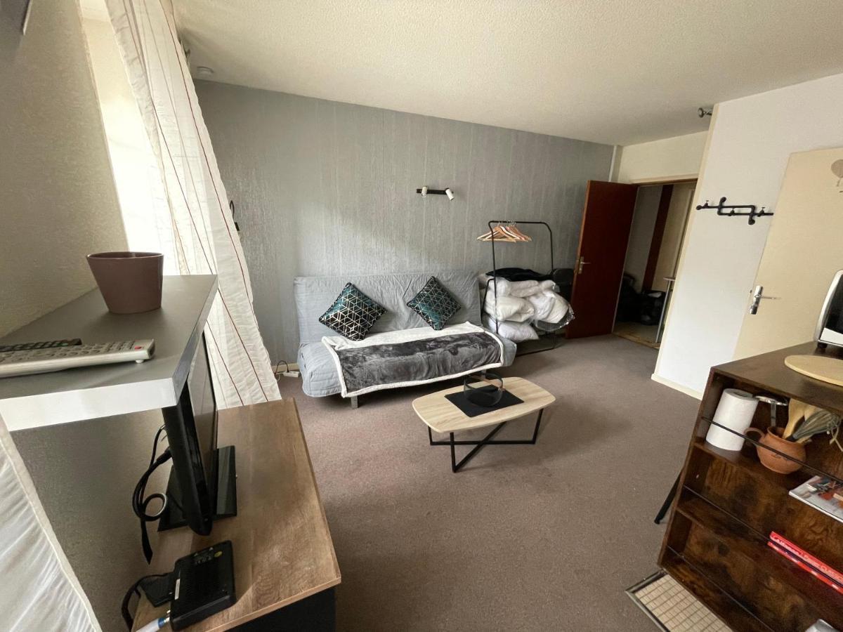 Superbe Appartement Au Bord De La Riviere Ax-les-Thermes Exterior photo